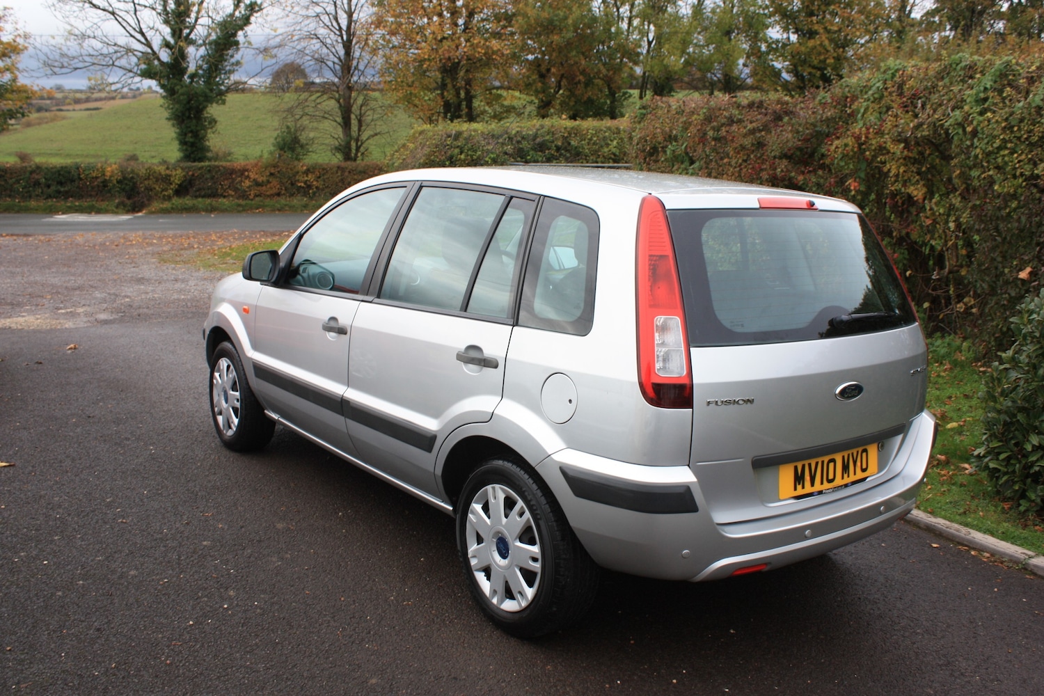 Used Ford Fusion 2010 for sale - 76405819: Photo 7