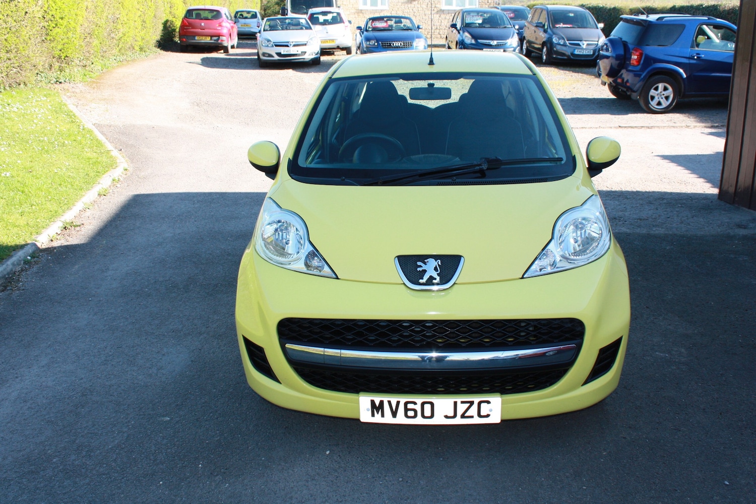 Used Peugeot 107 2010 for sale - 77966599: Photo 2