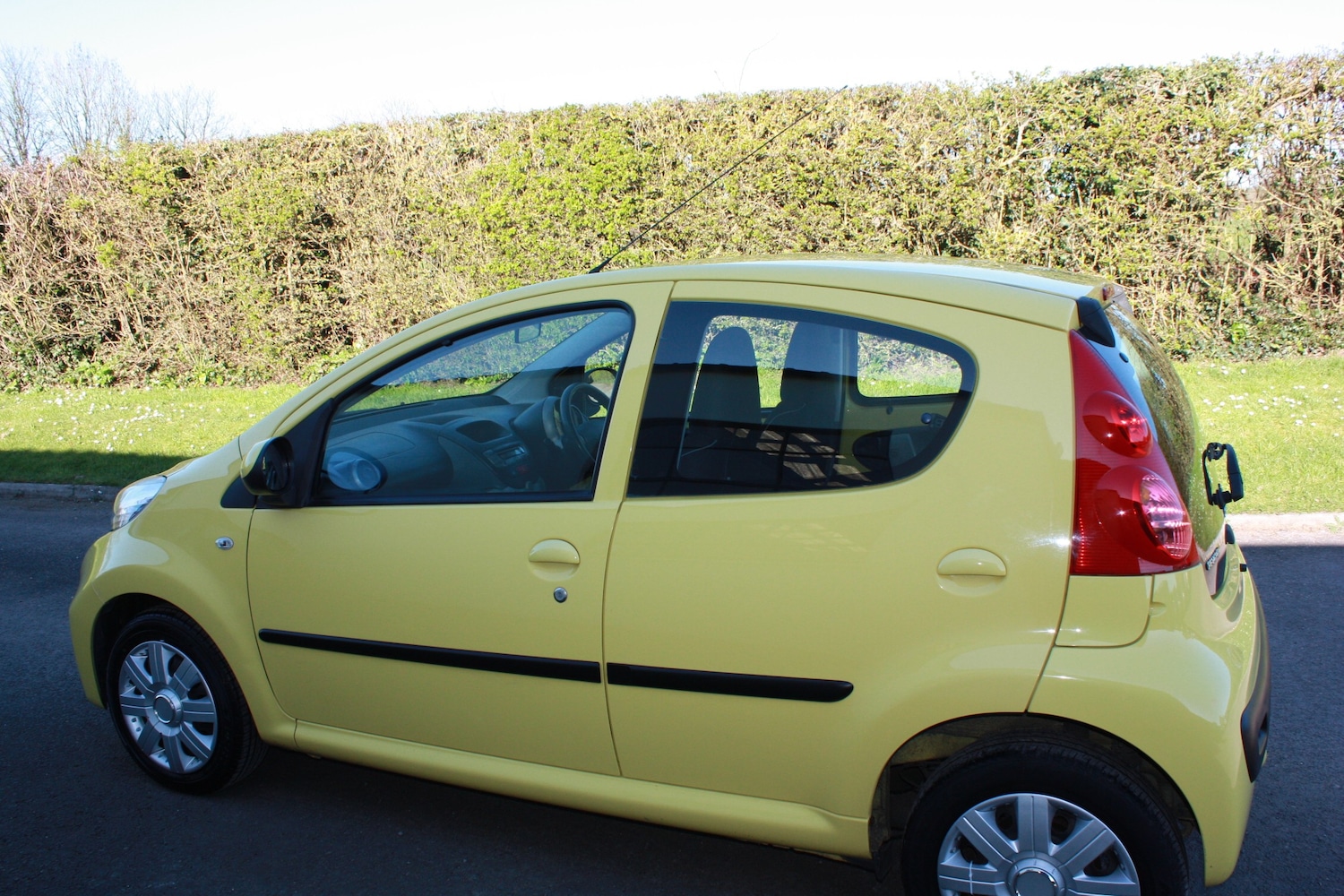 Used Peugeot 107 2010 for sale - 77966599: Photo 8