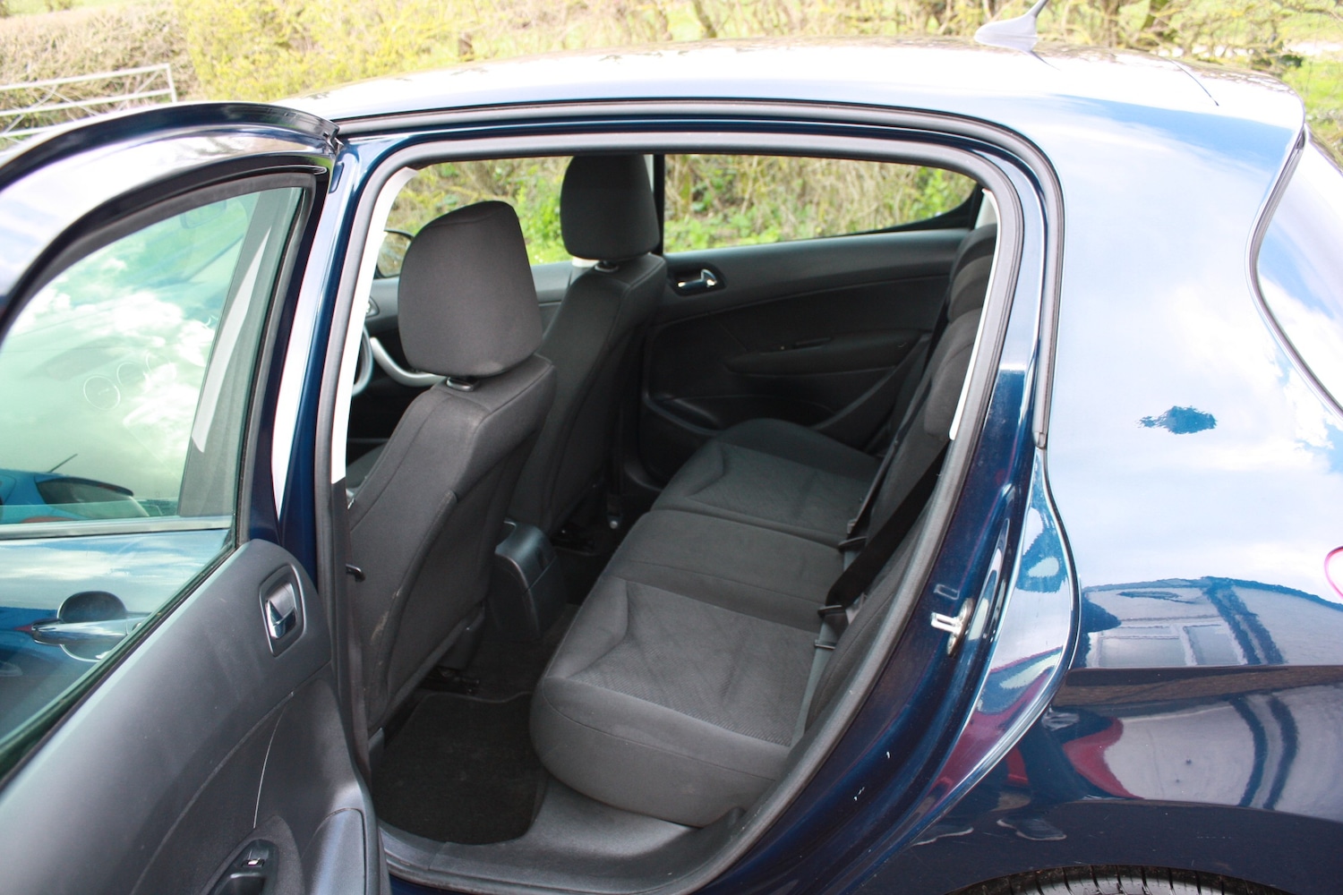 Used Peugeot 308 2010 for sale - 77730062: Photo 12