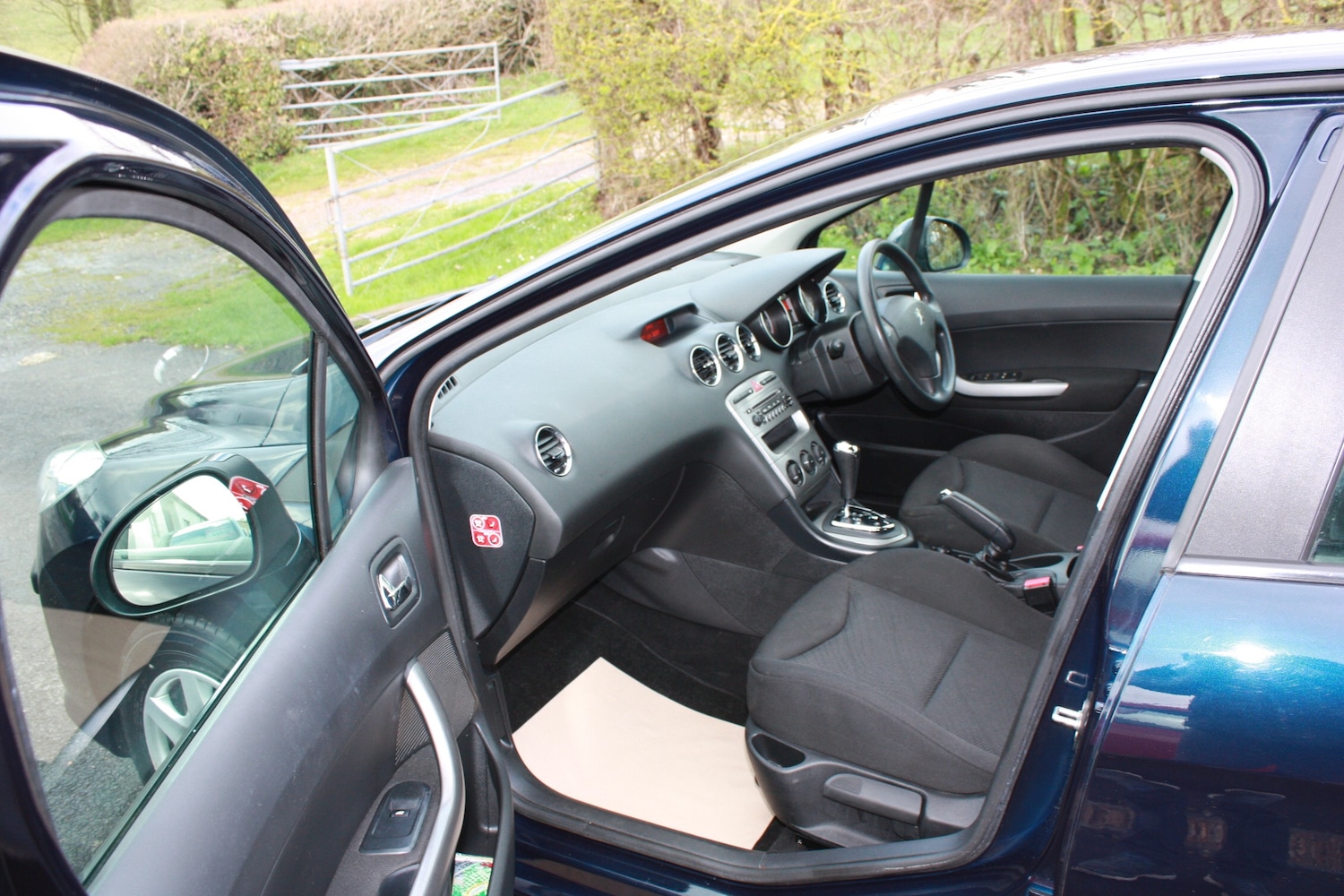 Used Peugeot 308 2010 for sale - 77730062: Photo 13