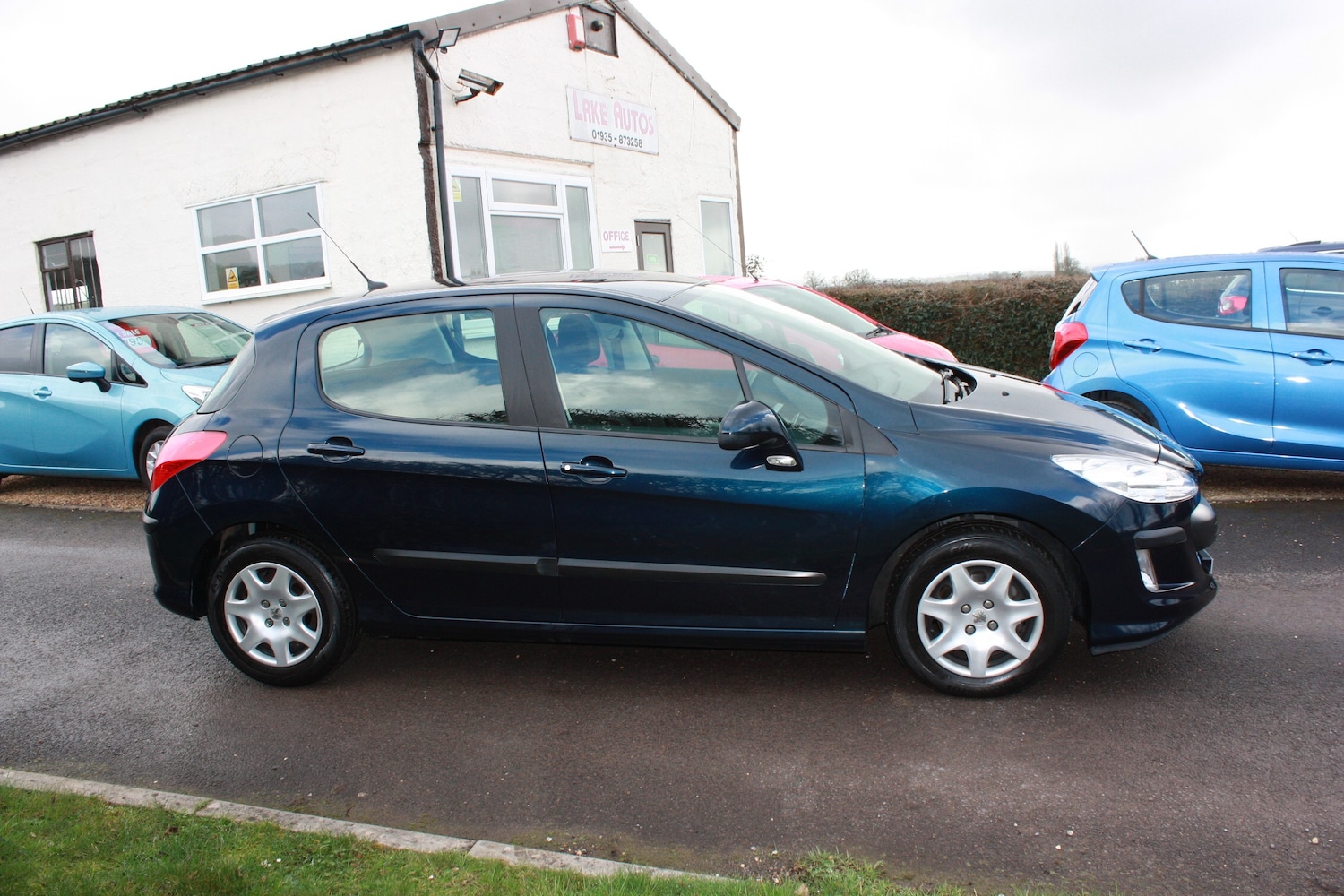 Used Peugeot 308 2010 for sale - 77730062: Photo 4