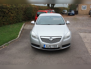 Used Vauxhall Insignia 2012 for sale - 76249611: Photo