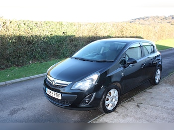 Vauxhall - Corsa