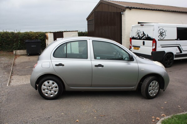 Used Nissan Micra 2004 for sale - 76281130: Photo 4