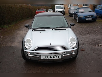 Used MINI Hatch 2004 for sale - 77477051: Photo