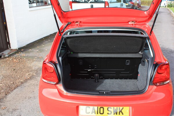 Used Volkswagen Polo 2010 for sale - 76341034: Photo 11