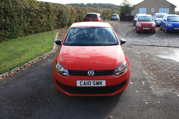 Used Volkswagen Polo 2010 for sale - 76341034: Photo 2