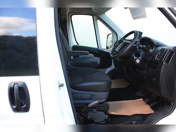 Used Peugeot Boxer 2017 for sale - 75932297: Photo