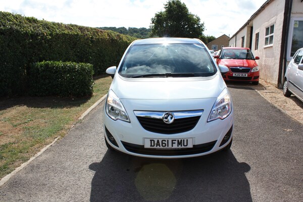 Used Vauxhall Meriva 2011 for sale - 75582252: Photo 2