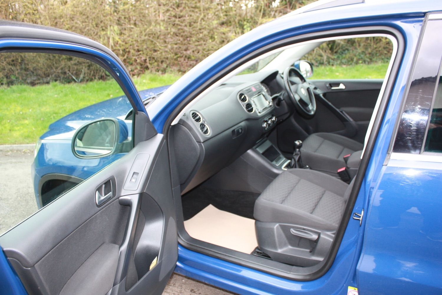 Used Volkswagen Tiguan 2010 for sale - 77635527: Photo 13