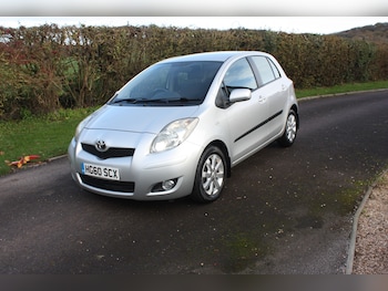 (60) - 1.33 Dual VVT-i T Spirit Hatchback 5dr Petrol Manual Euro 5 (s/s) (101 ps)