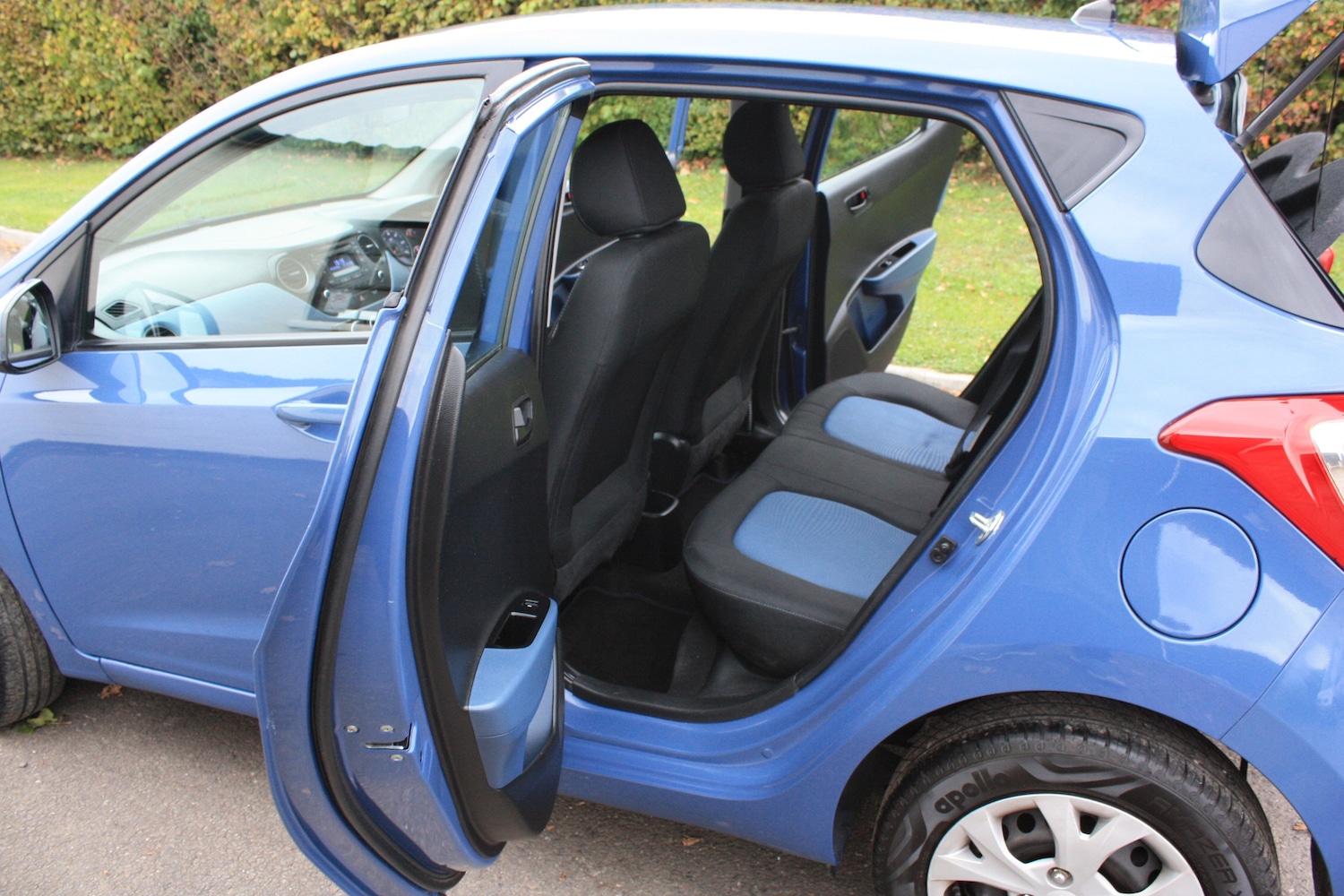 Used Hyundai i10 2016 for sale - 76346871: Photo 11
