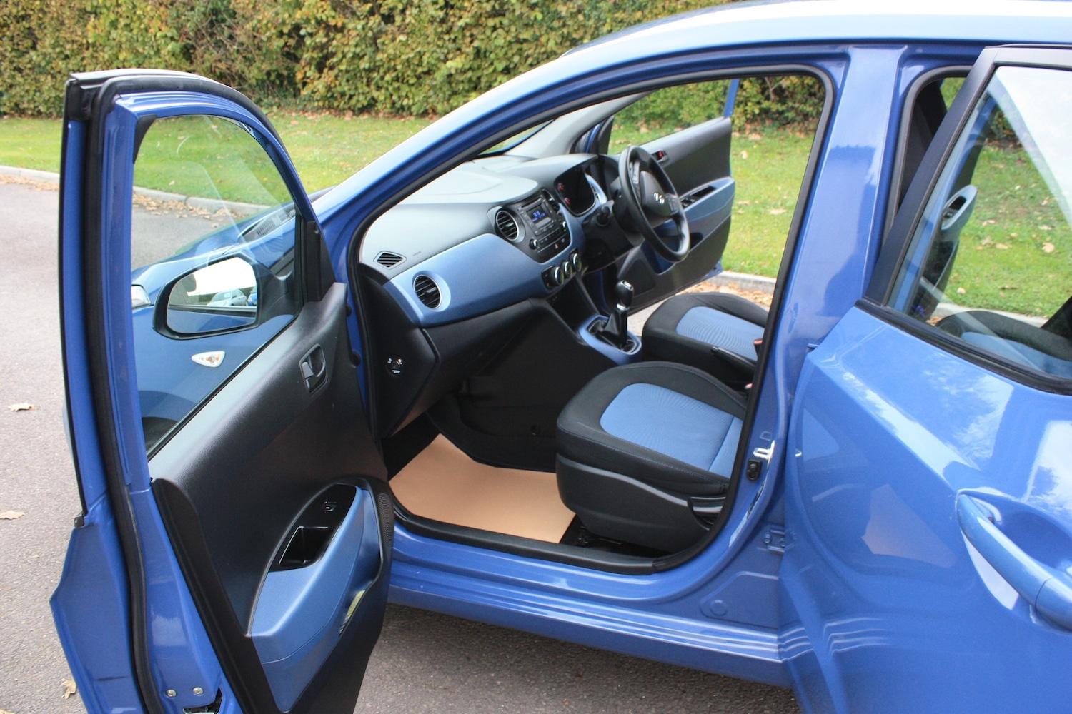 Used Hyundai i10 2016 for sale - 76346871: Photo 12