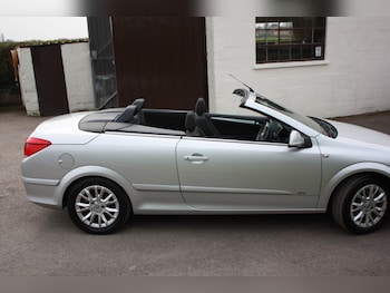 Used Vauxhall Astra 2010 for sale - 78003587: Photo