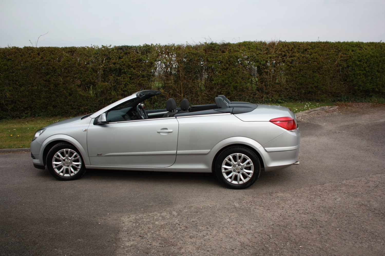 Used Vauxhall Astra 2010 for sale - 78003587: Photo 8