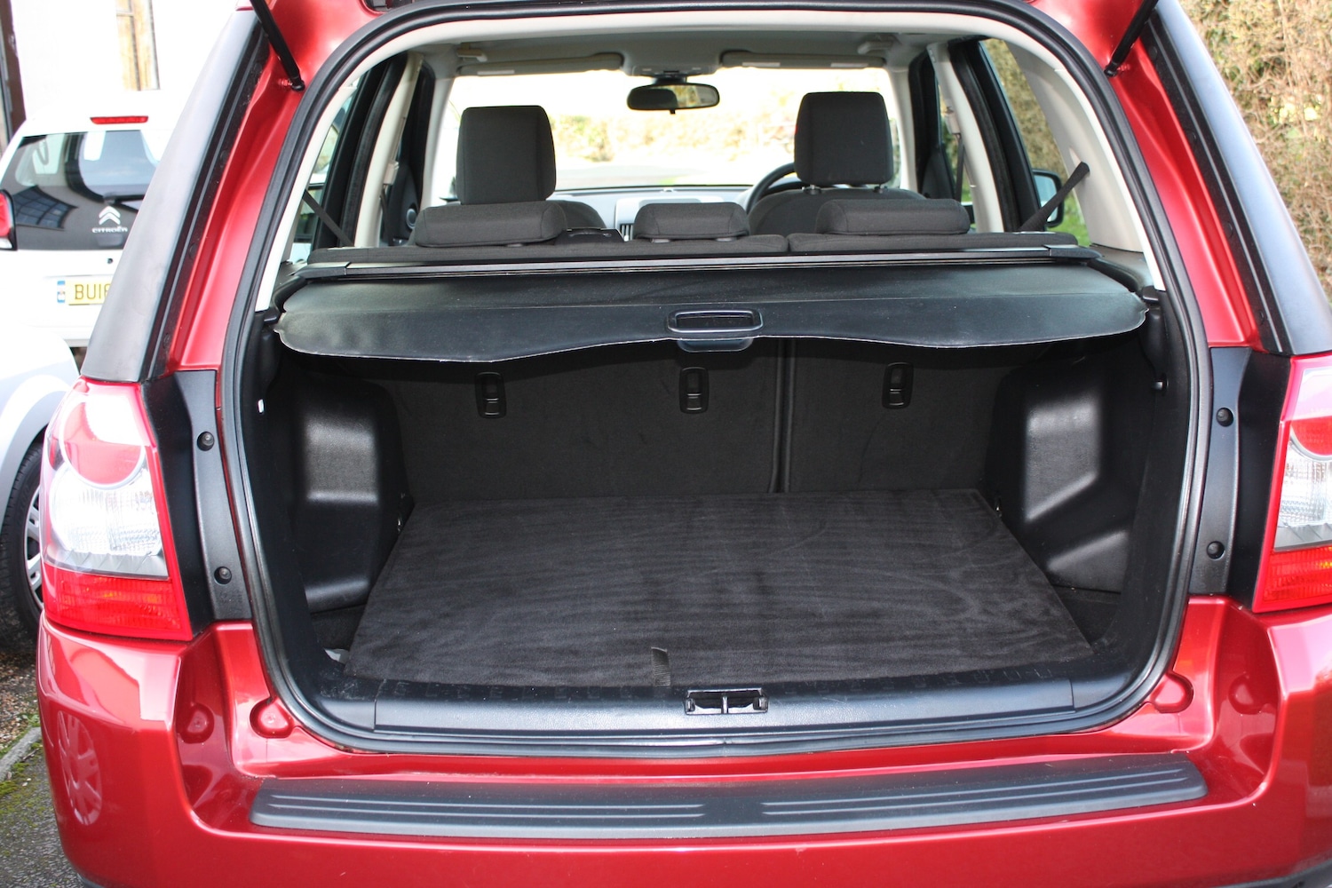 Used Land Rover Freelander 2010 for sale - 76896409: Photo 11