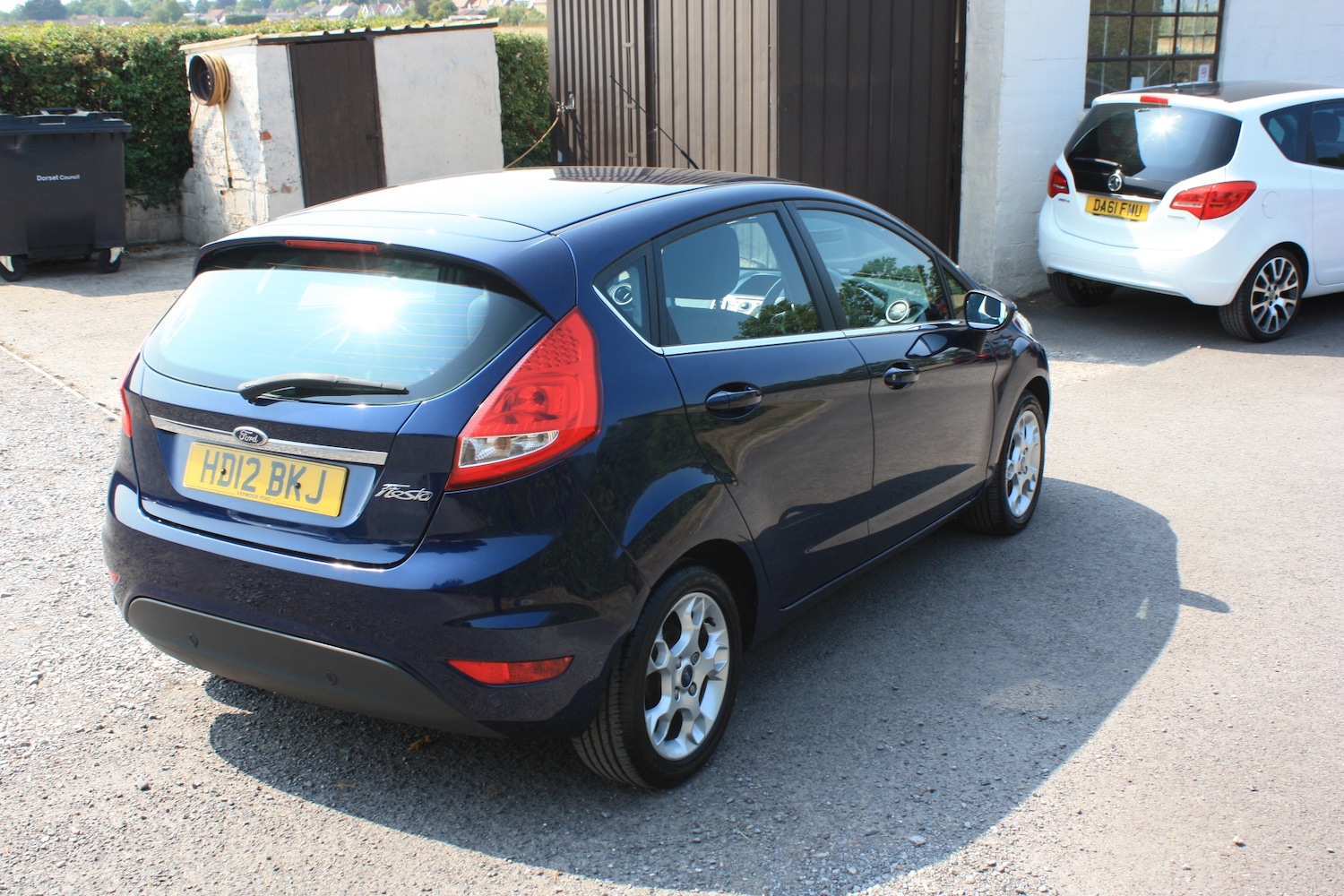 Vehicle 5