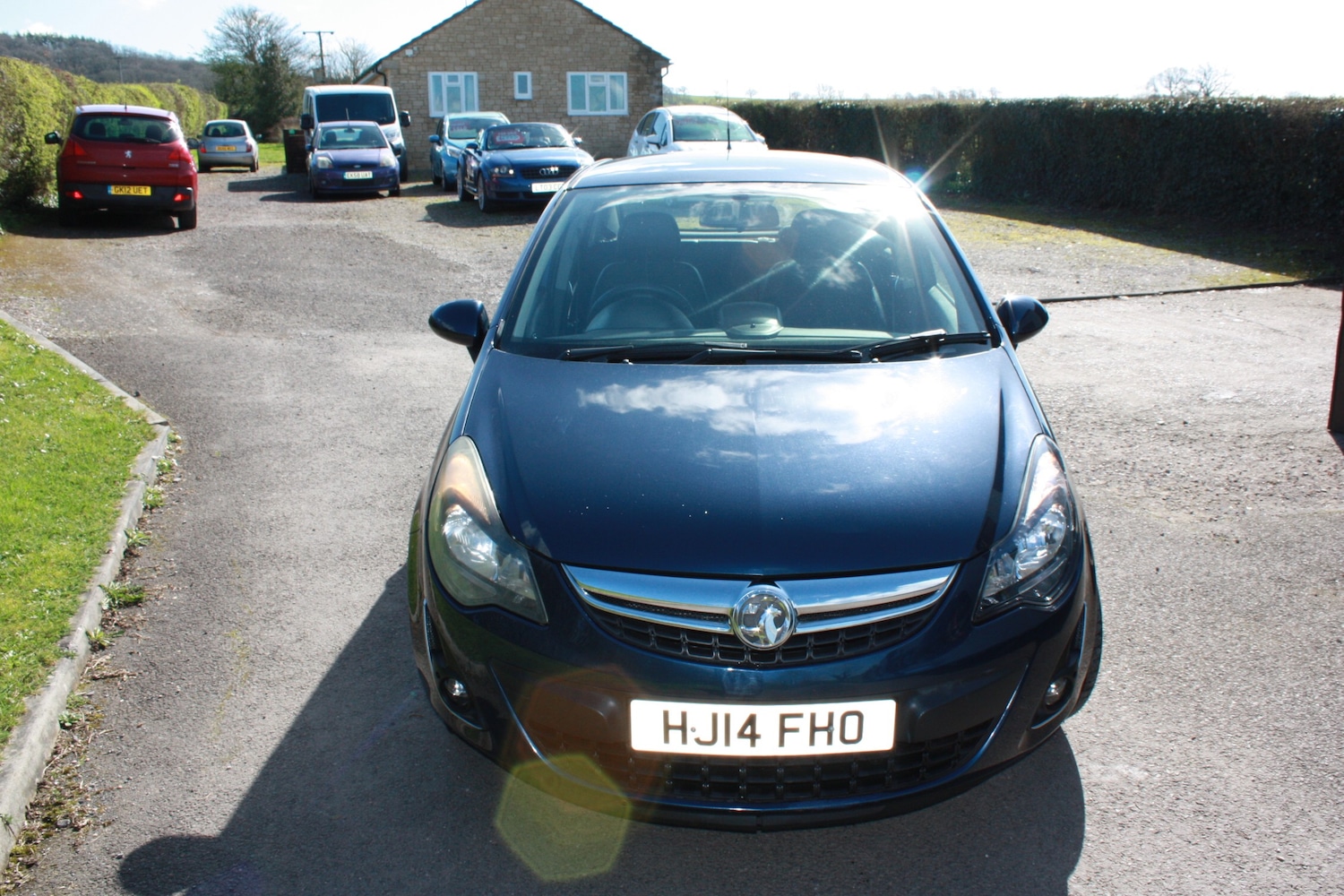 Used Vauxhall Corsa 2014 for sale - 77890588: Photo 2