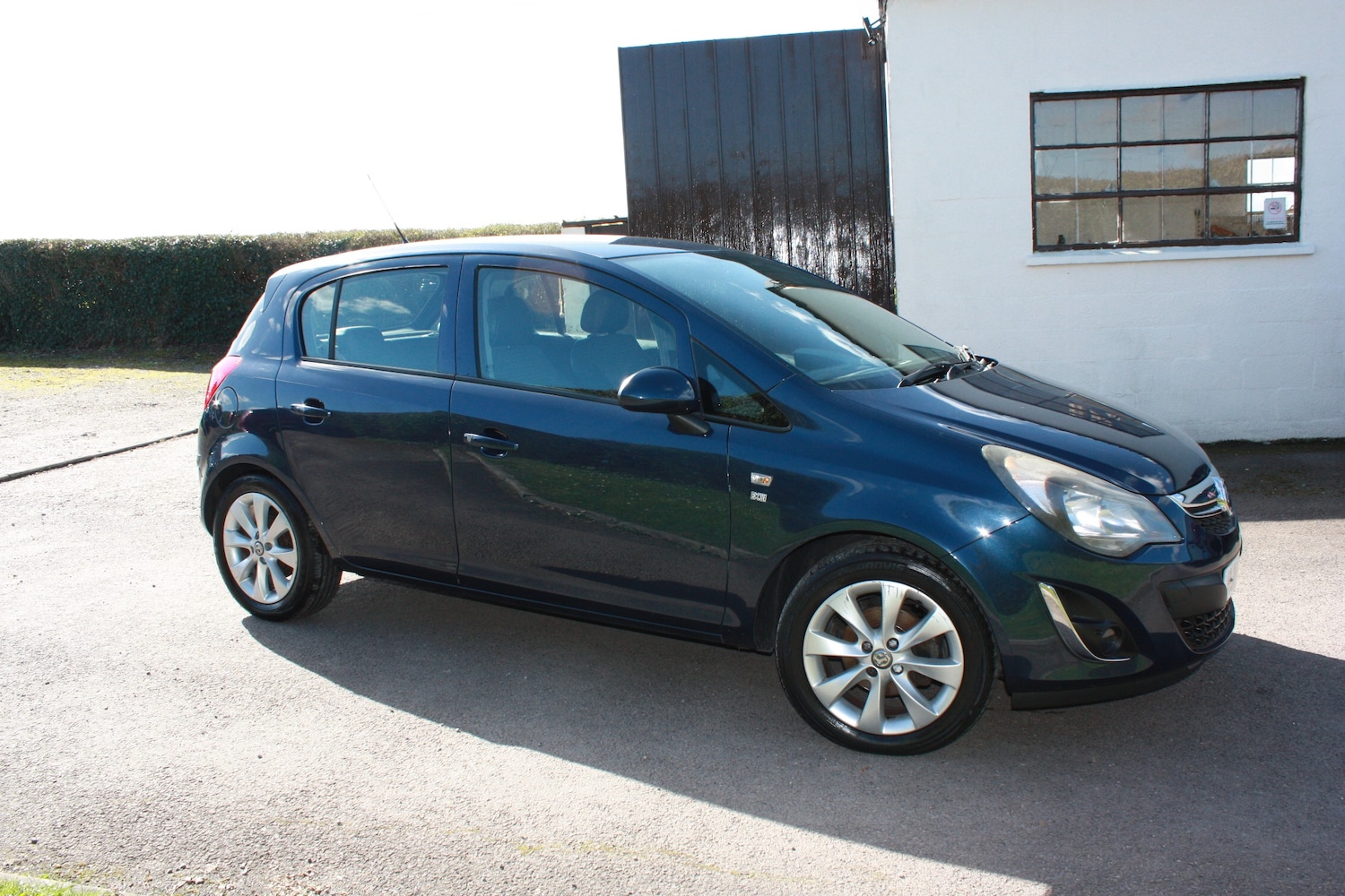 Used Vauxhall Corsa 2014 for sale - 77890588: Photo 3