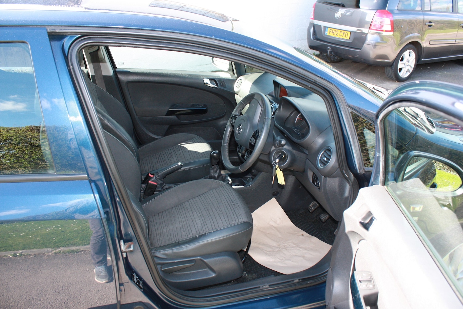 Used Vauxhall Corsa 2014 for sale - 77890588: Photo 8