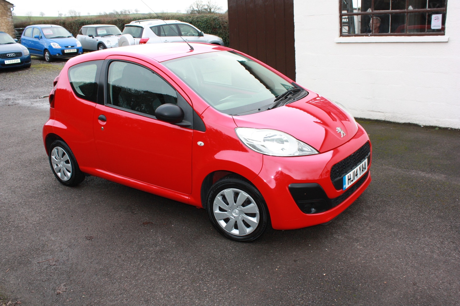 Used Peugeot 107 2014 for sale - 77501907: Photo 3
