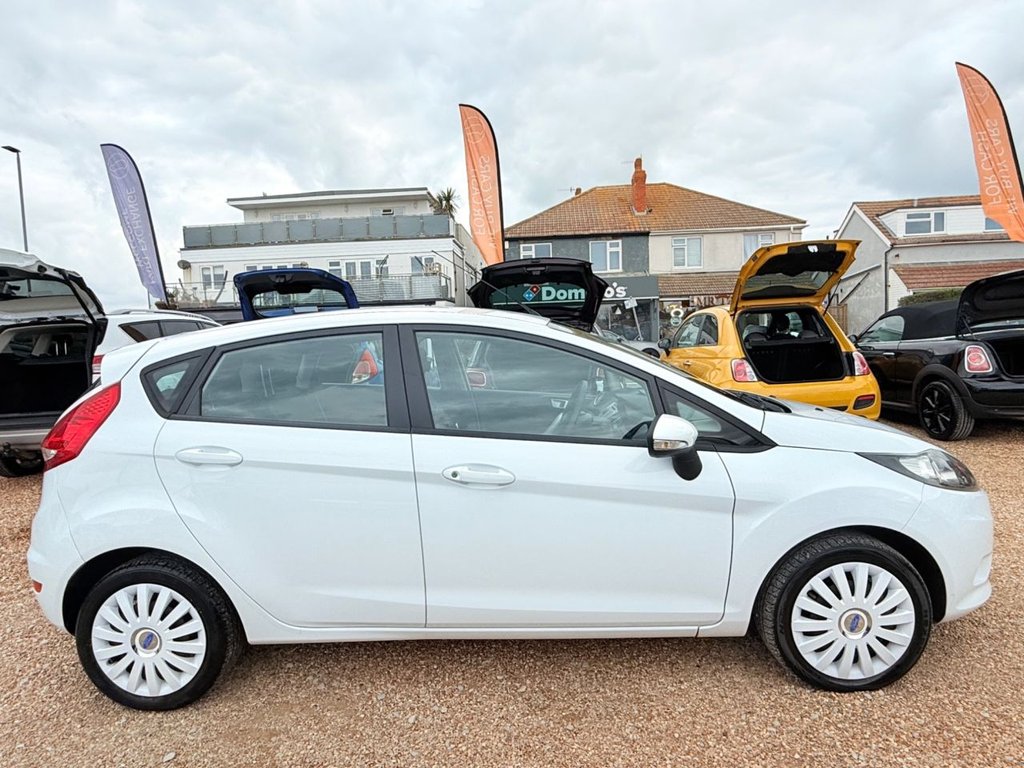 Used Ford Fiesta 2012 for sale - 76313188: Photo 2