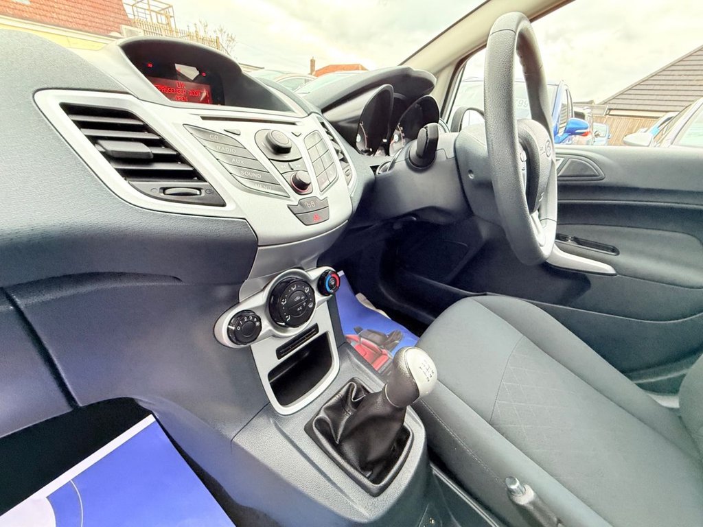 Used Ford Fiesta 2012 for sale - 76313188: Photo 23