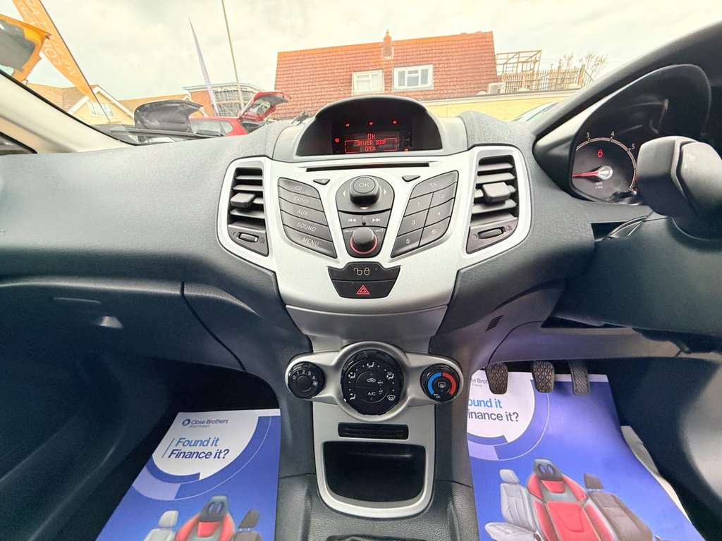 Used Ford Fiesta 2012 for sale - 76313188: Photo 26