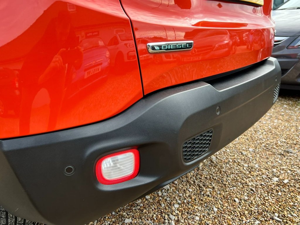 Used Jeep Renegade 2015 for sale - 76356844: Photo 28