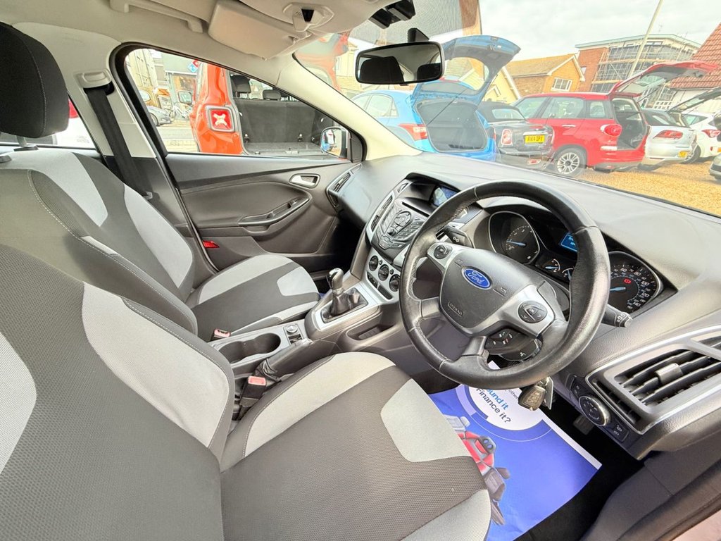 Used Ford Focus 2012 for sale - 76470574: Photo 12