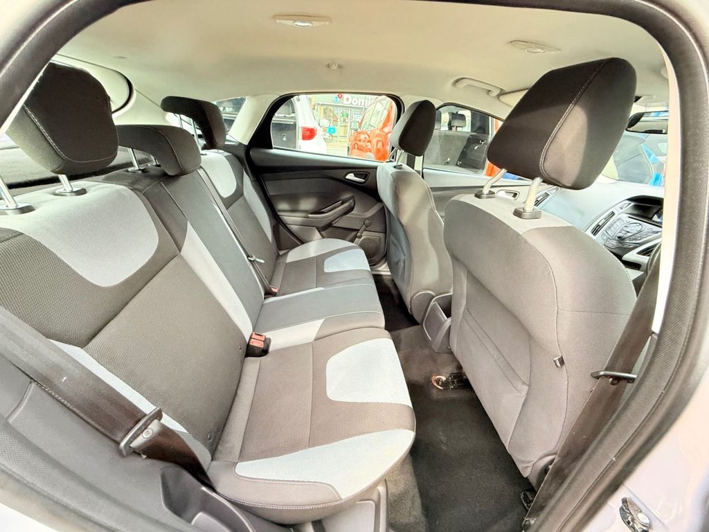 Used Ford Focus 2012 for sale - 76470574: Photo 15