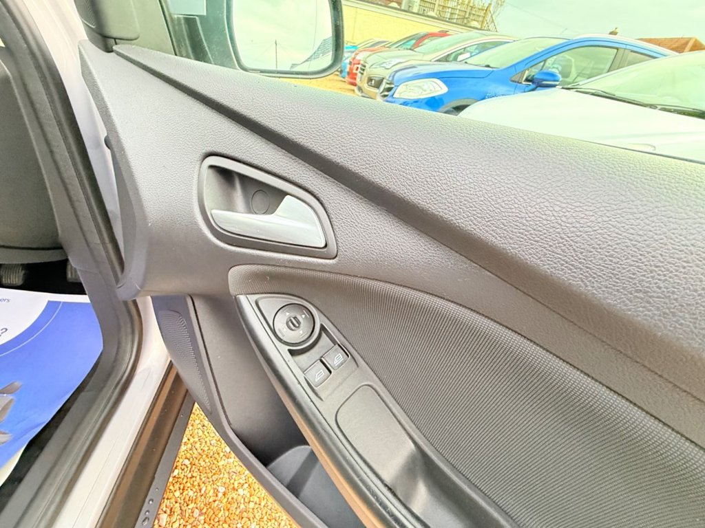 Used Ford Focus 2012 for sale - 76470574: Photo 17