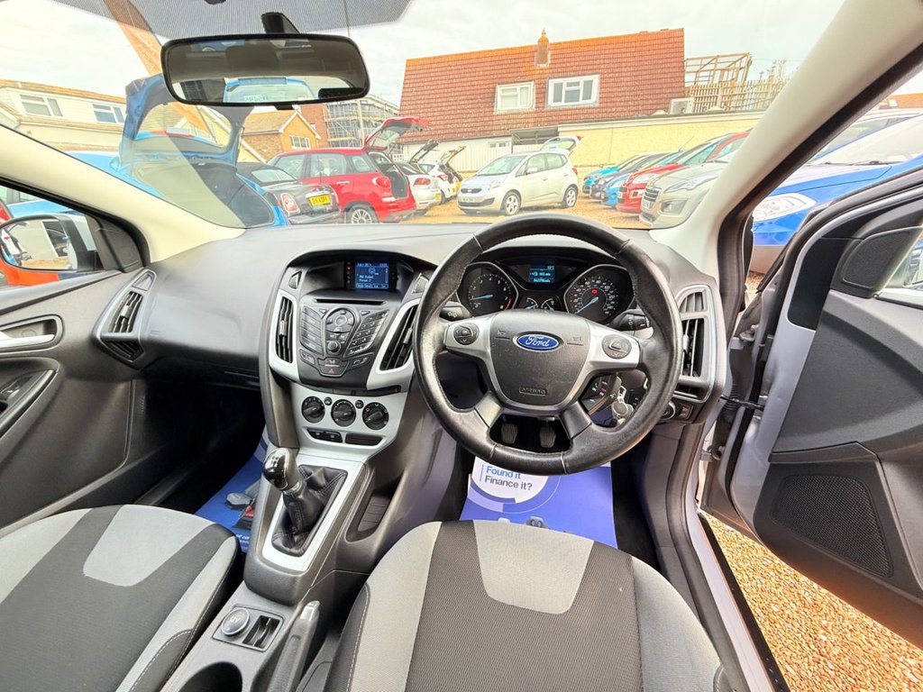 Used Ford Focus 2012 for sale - 76470574: Photo 18