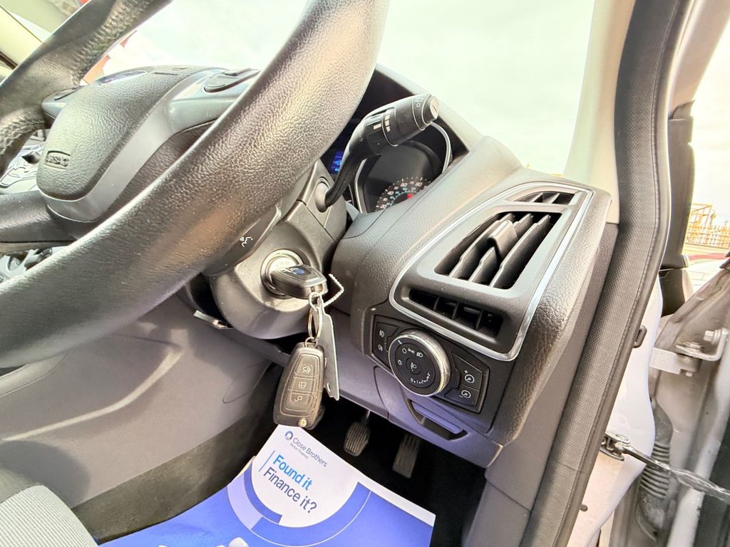 Used Ford Focus 2012 for sale - 76470574: Photo 34