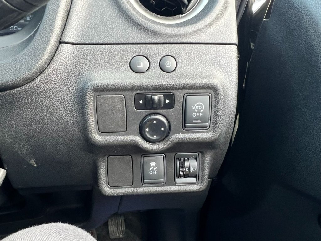 Used Nissan Note 2015 for sale - 77200303: Photo 40