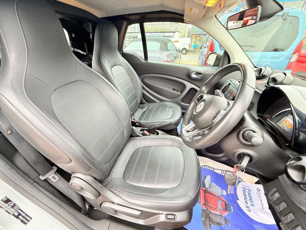 Used smart fortwo 2018 for sale - 78044794: Photo 17