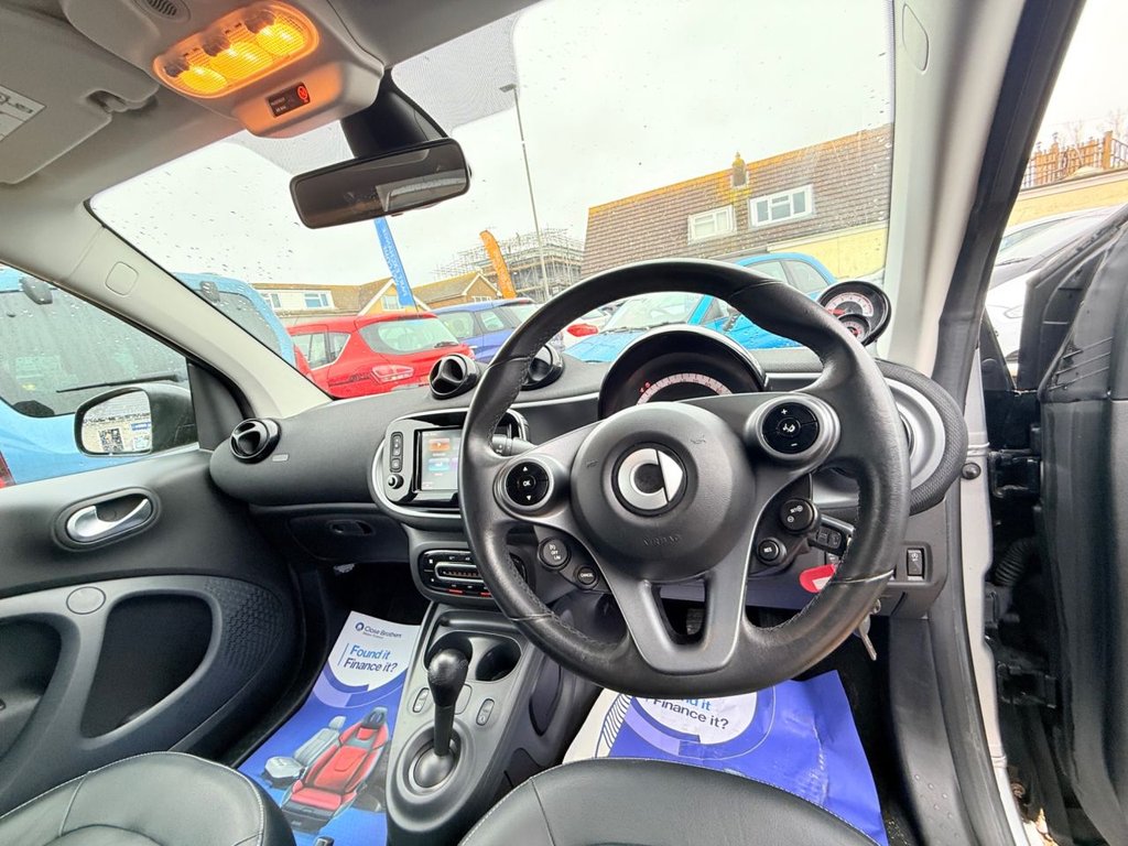 Used smart fortwo 2018 for sale - 78044794: Photo 18