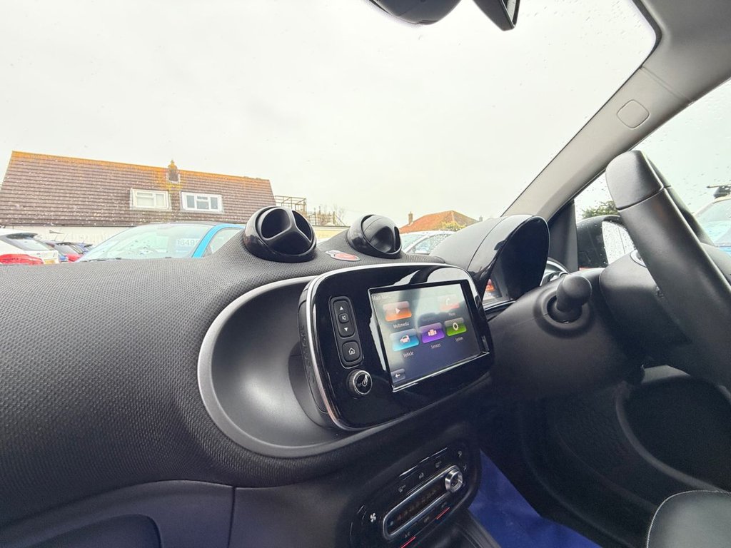 Used smart fortwo 2018 for sale - 78044794: Photo 25