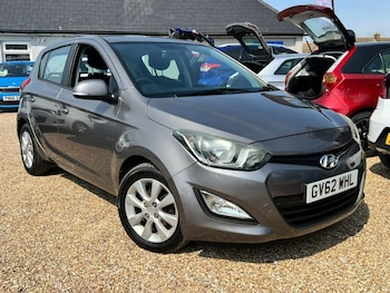 Used Hyundai i20 2012 for sale - 75630853: Photo