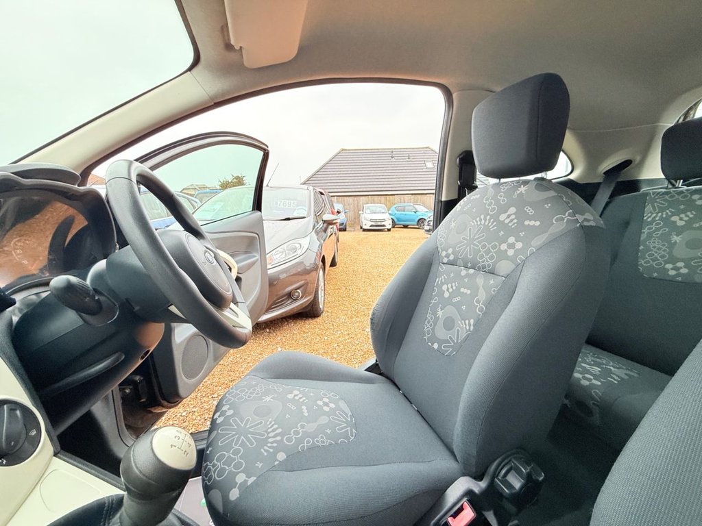 Used Ford Ka 2014 for sale - 77313598: Photo 24