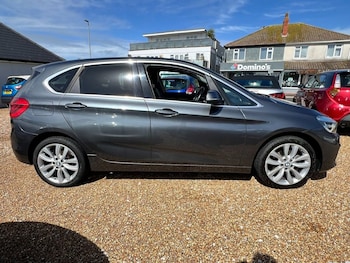 Used BMW 2 Series 2015 for sale - 75777845: Photo