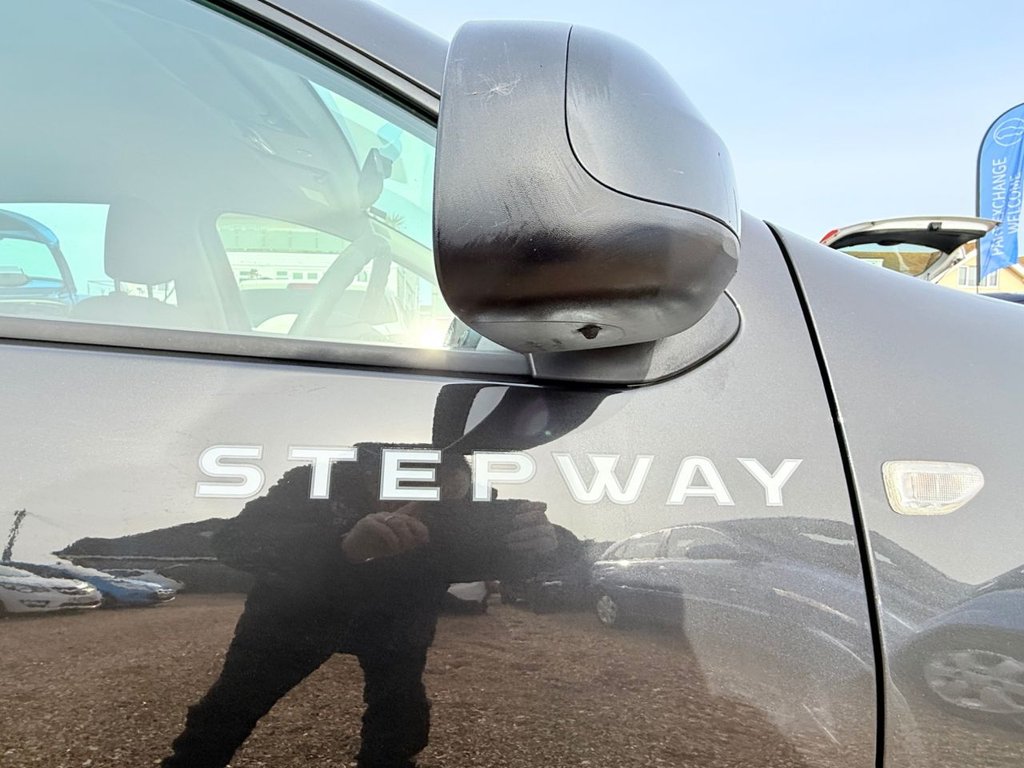 Used Dacia Sandero Stepway 2016 for sale - 77583437: Photo 17