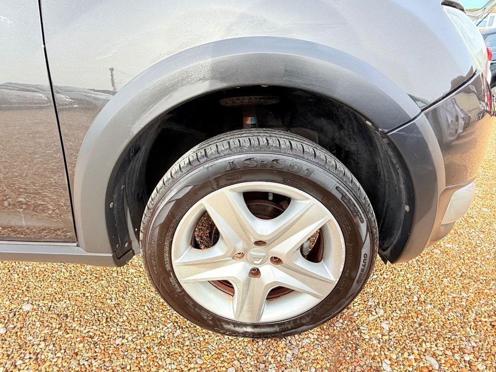 Used Dacia Sandero Stepway 2016 for sale - 77583437: Photo 19