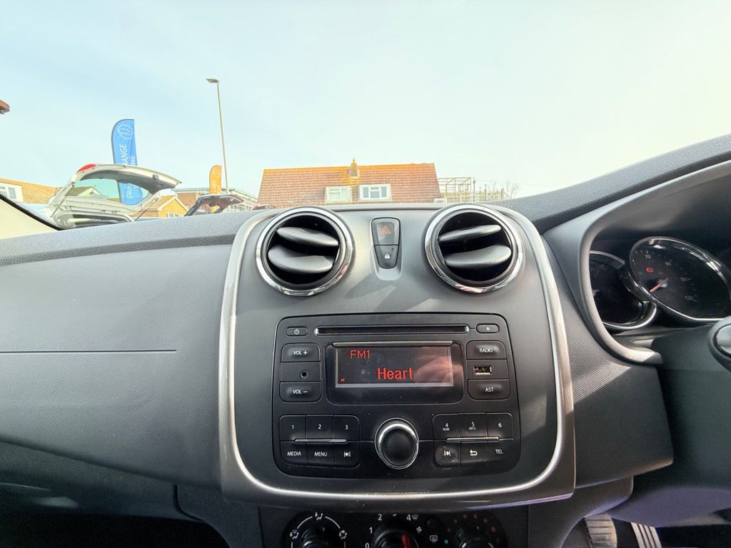 Used Dacia Sandero Stepway 2016 for sale - 77583437: Photo 32