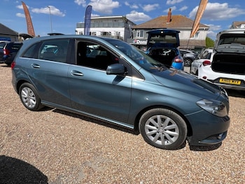 Used Mercedes-Benz B Class 2013 for sale - 79394282: Photo