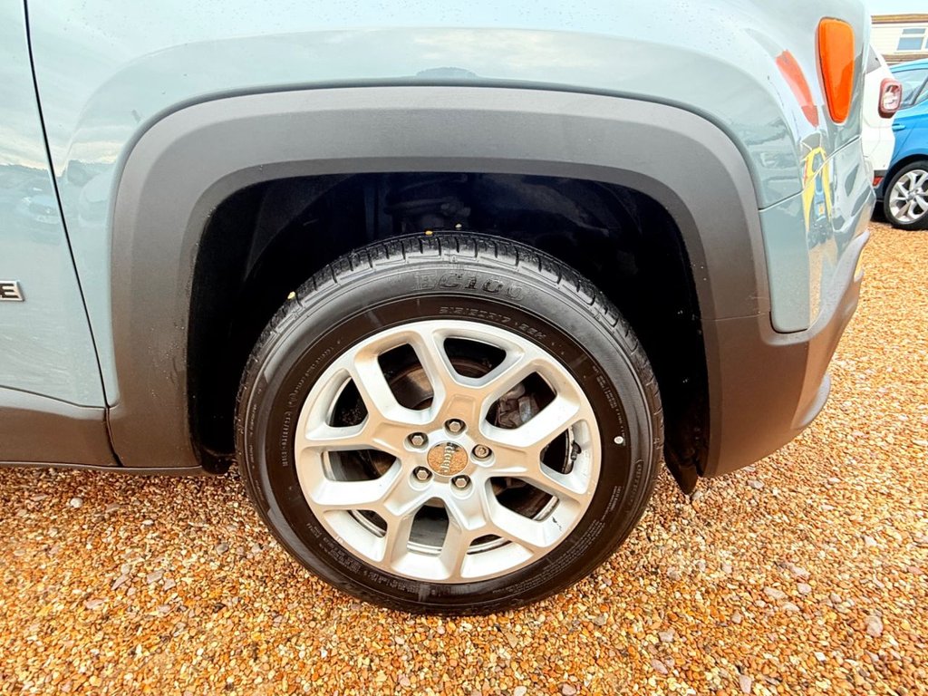 Used Jeep Renegade 2016 for sale - 77122072: Photo 13