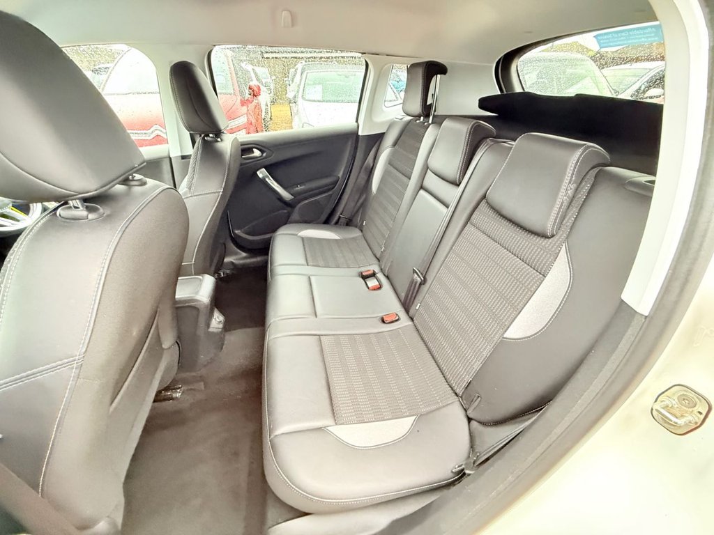 Used Peugeot 2008 2015 for sale - 77188652: Photo 23