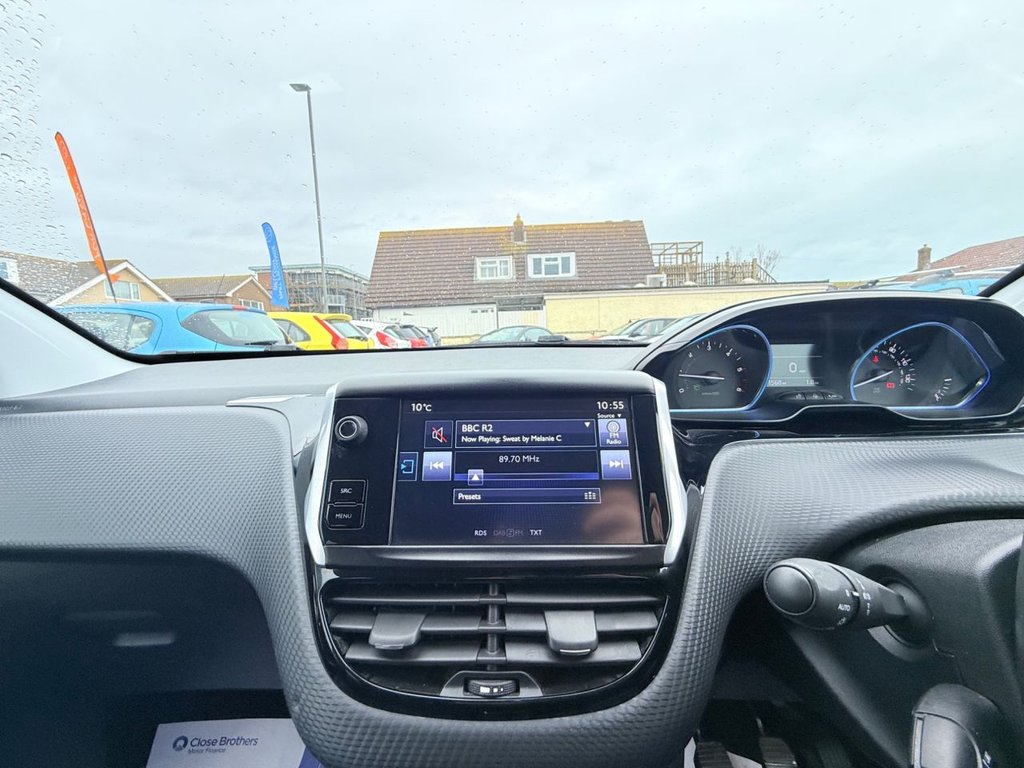 Used Peugeot 2008 2015 for sale - 77188652: Photo 30