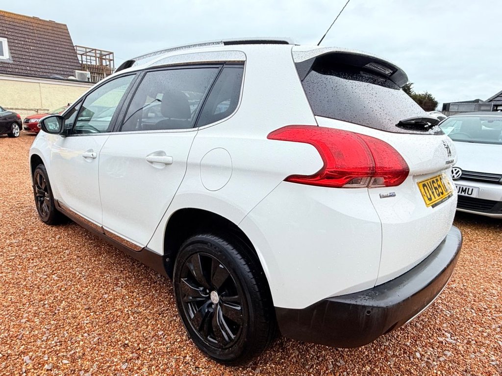 Used Peugeot 2008 2015 for sale - 77188652: Photo 6